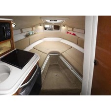 Пластиковый катер Sea Ray 240 Sundancer