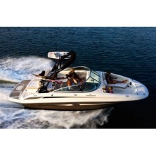 Пластиковый катер Sea Ray 220 Sundeck