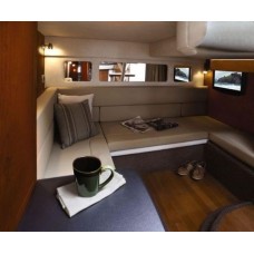 Пластиковый катер Sea Ray 330 Sundancer