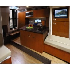 Пластиковый катер Sea Ray 310 Sundancer